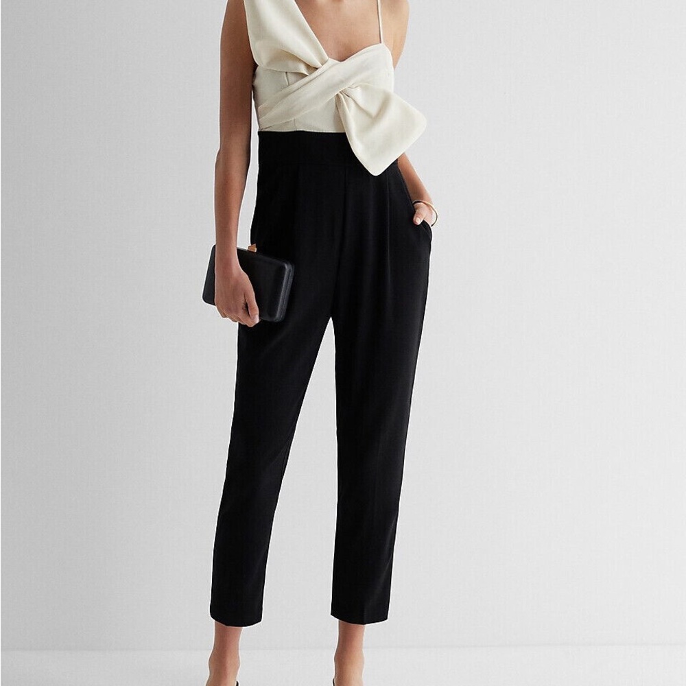NWT EXPRESS $128 BLACK STATEMENT BOW COLOR BLOCK STRAIGHT LEG JUMPSUIT SZ XS